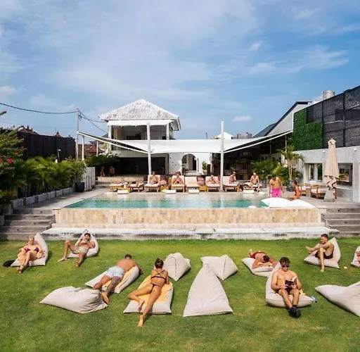 Body Factory Bali Hotel 4*
