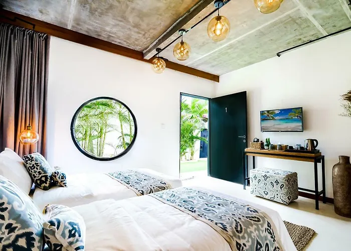 Hotel Body Factory Bali 4*
